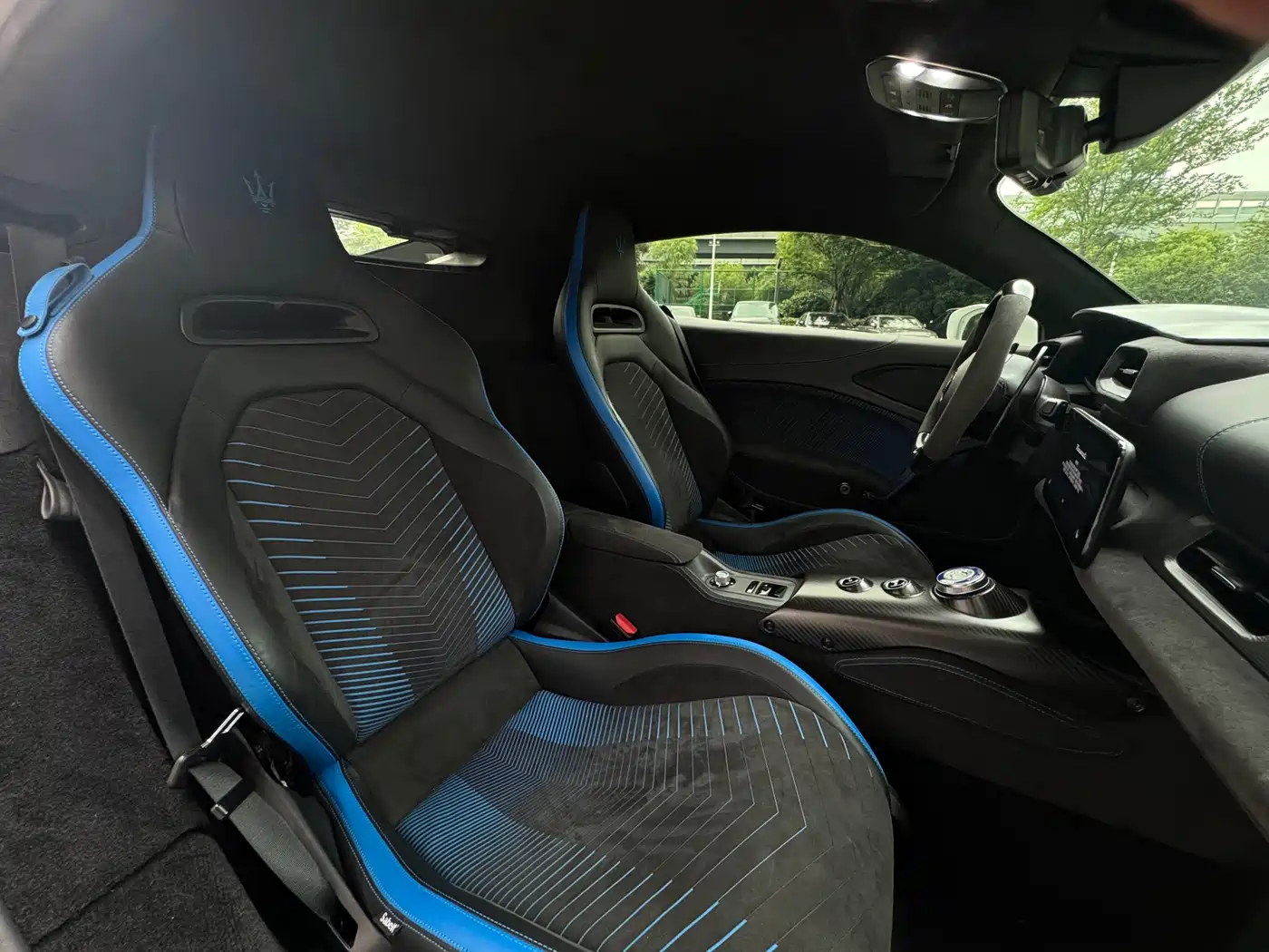 Maserati MC20 2020 3.0T Standard Edition фото 26