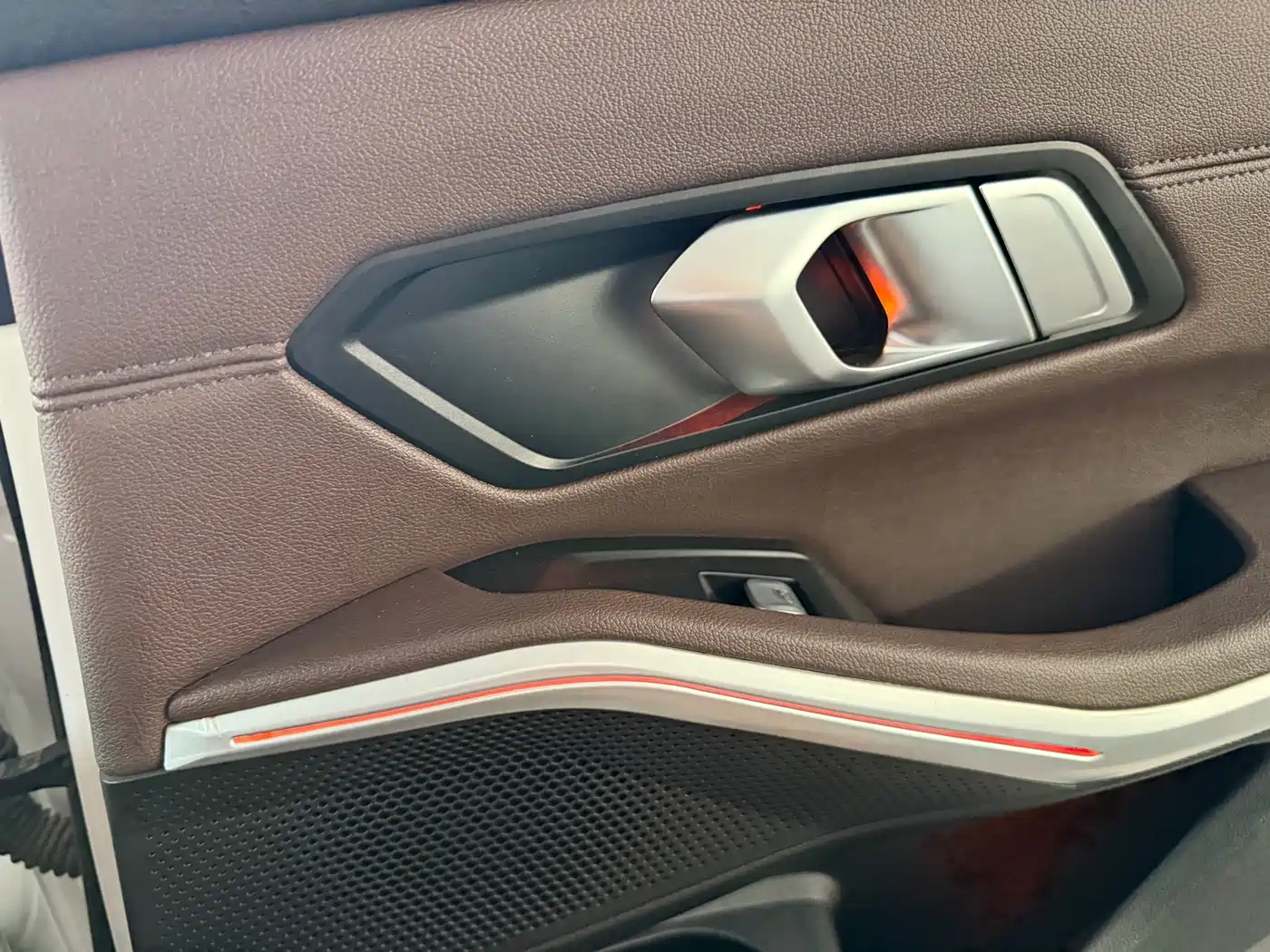 BMW 3 Series 2020 320i Sport Package фото 9