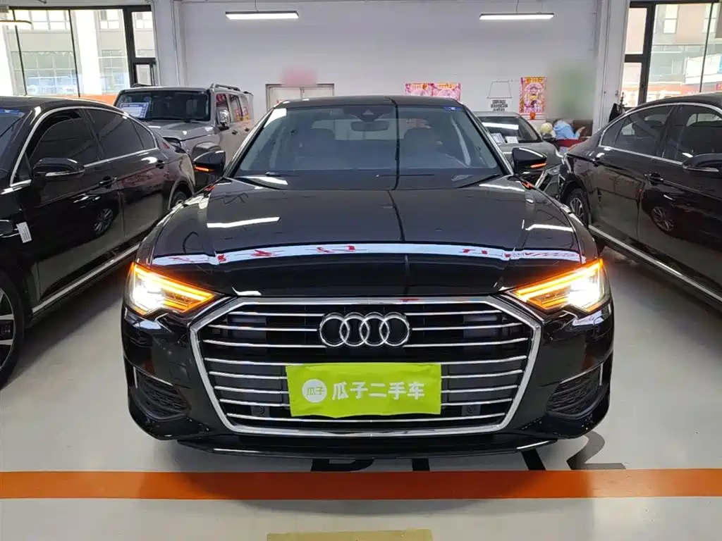 Audi A6L 2019 40 TFSI Luxury Elegance фото 3