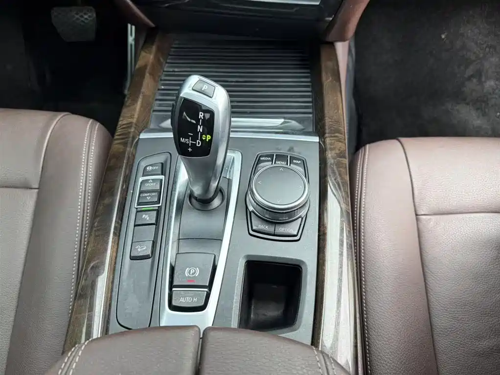 BMW X5 (Import) 2017 xDrive28i фото 19