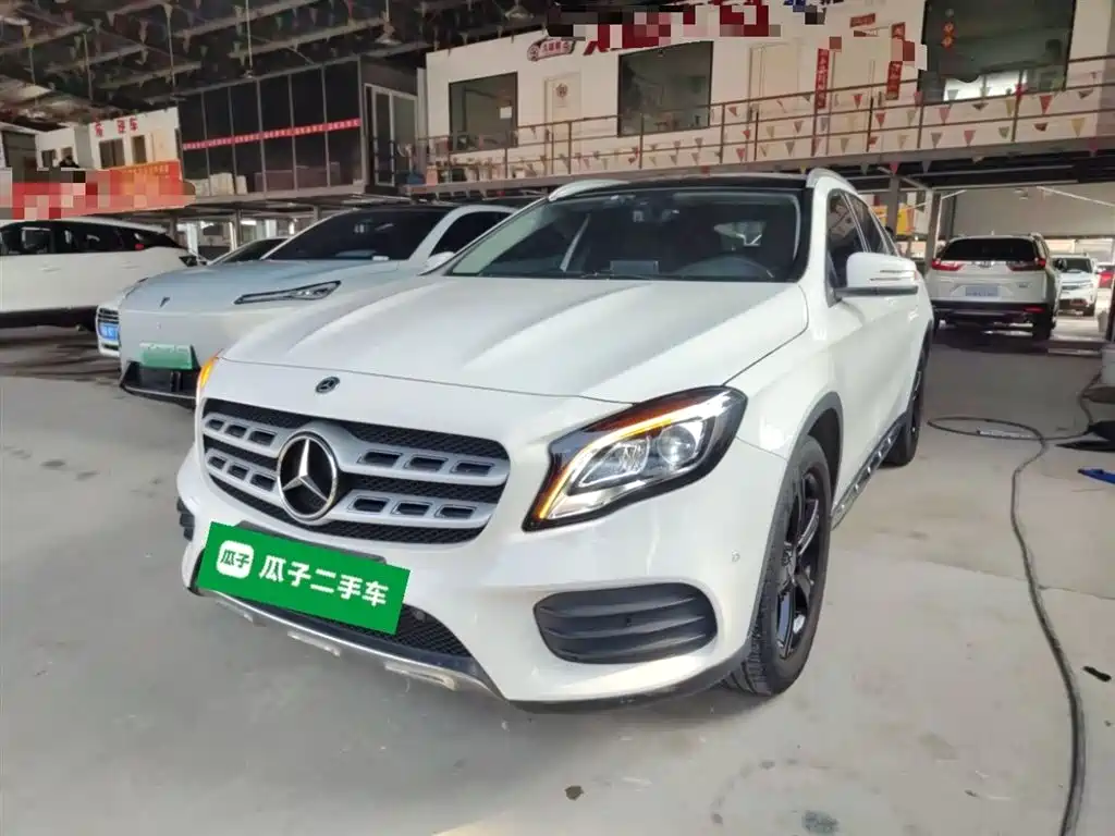 Mercedes-Benz GLA 2019 GLA 200 Fashion фото 2