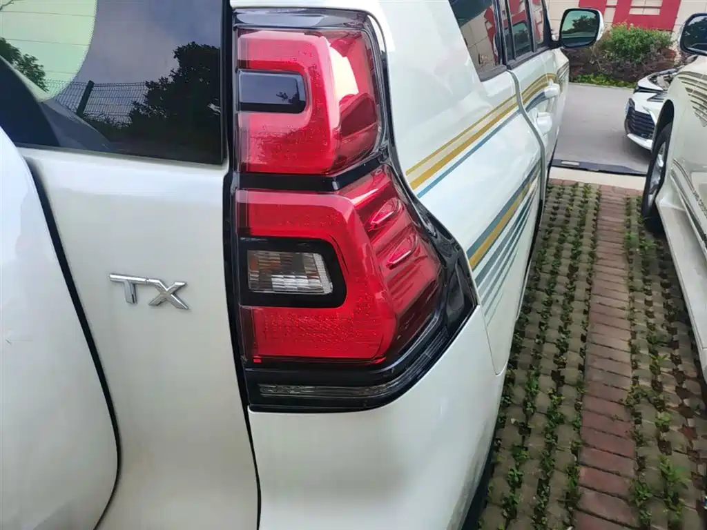 Toyota Prado 2018 3.5L Automatic TX-L Rear-mounted Spare Tire фото 8