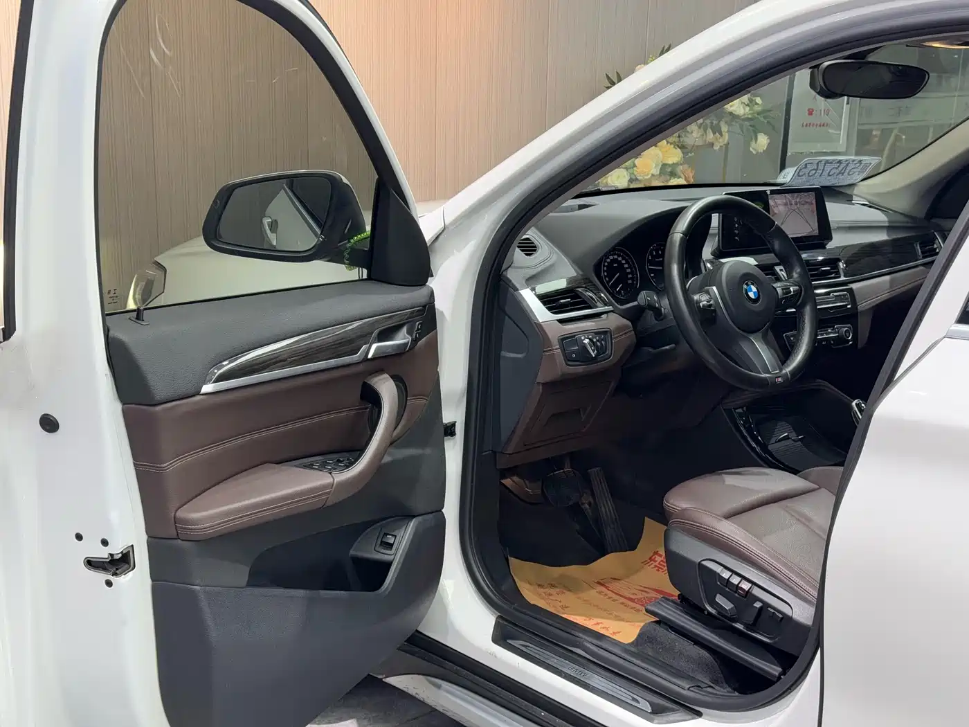 BMW X1 2020 xDrive25Li Premium Edition фото 4