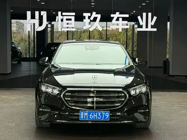 MERCEDES-BENZ E CLASS