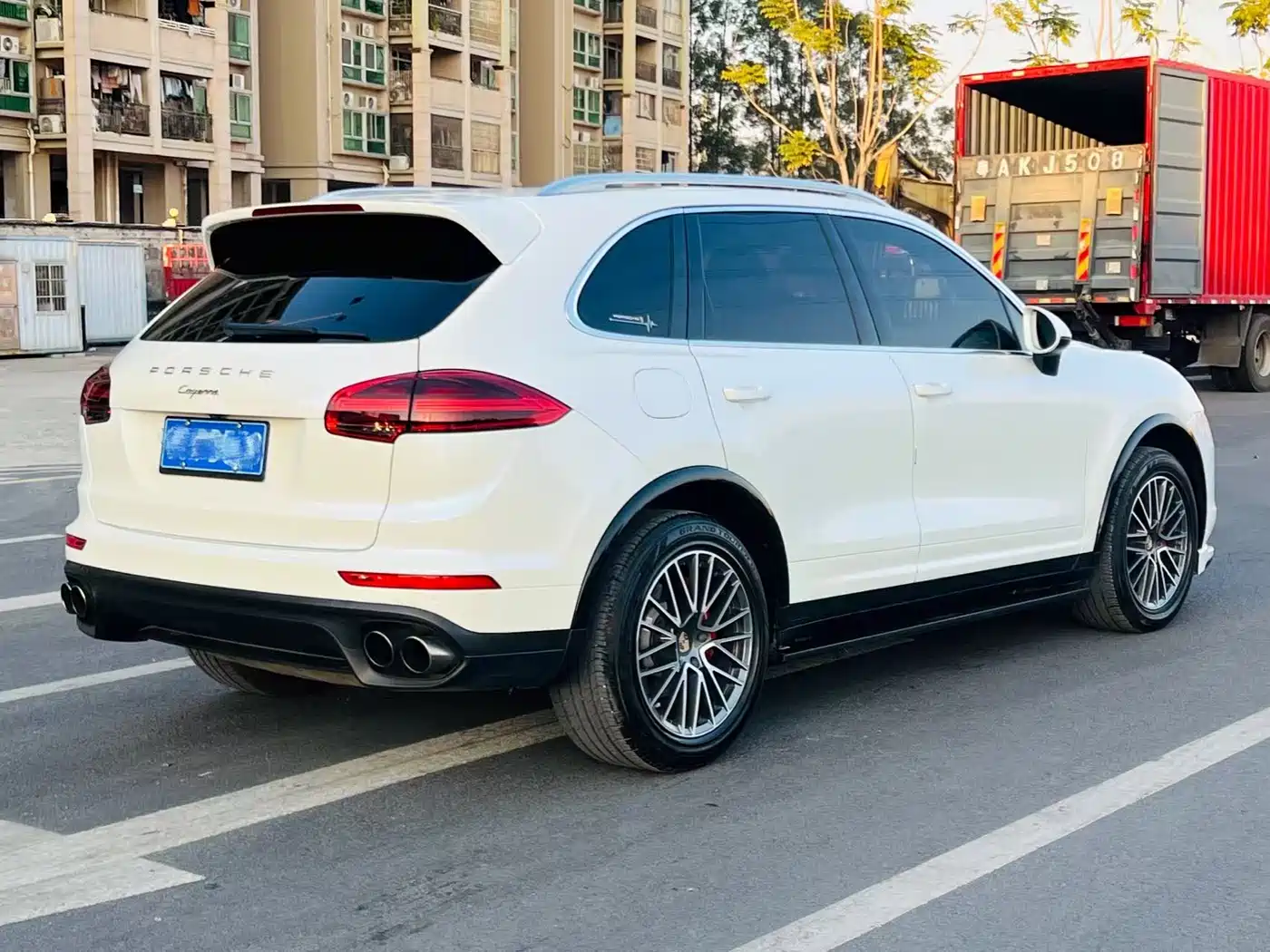 Porsche Cayenne 2015 Cayenne 3.0T фото 2