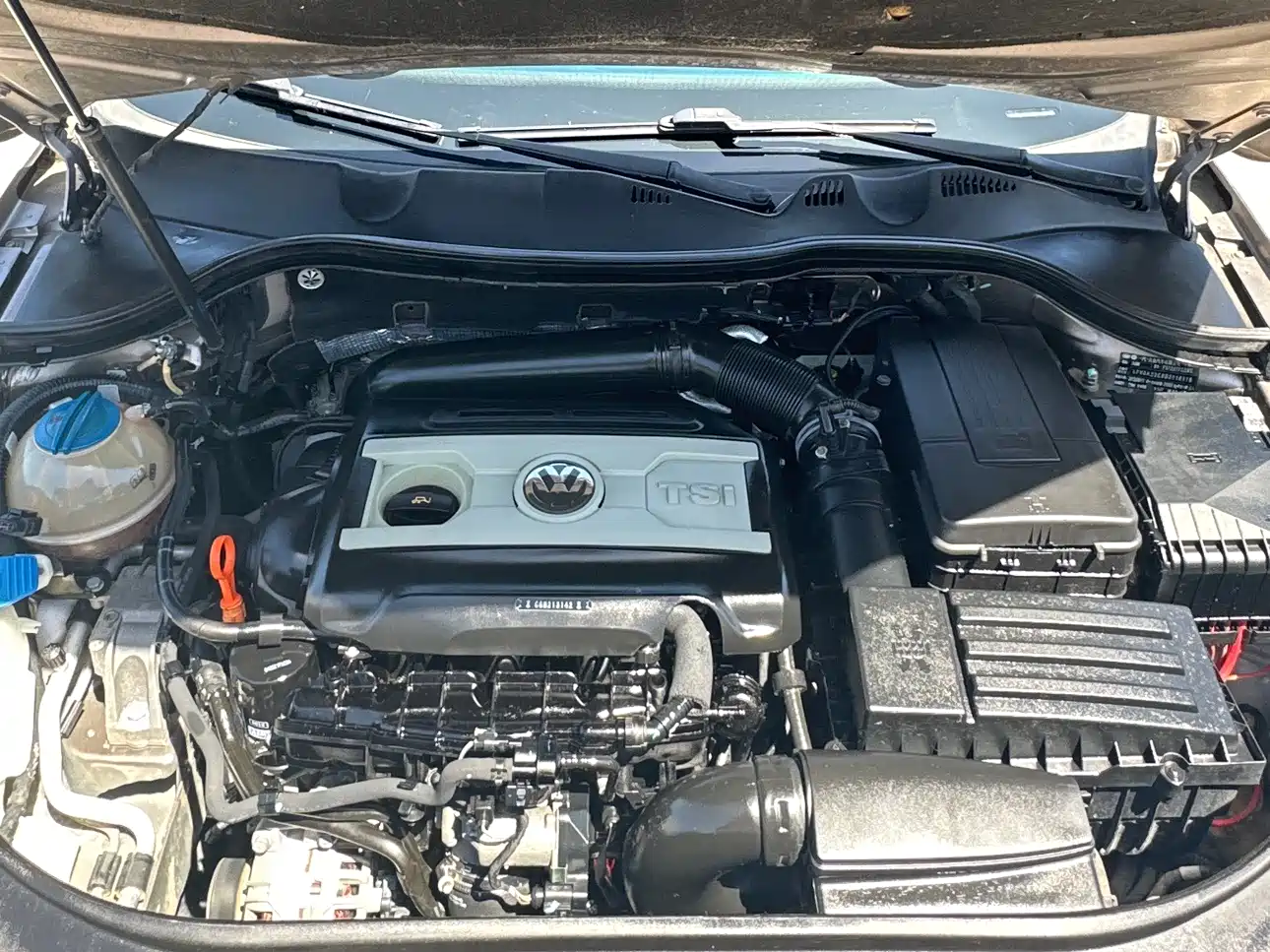 Volkswagen Magotan 2013 2.0TSI Premium фото 16