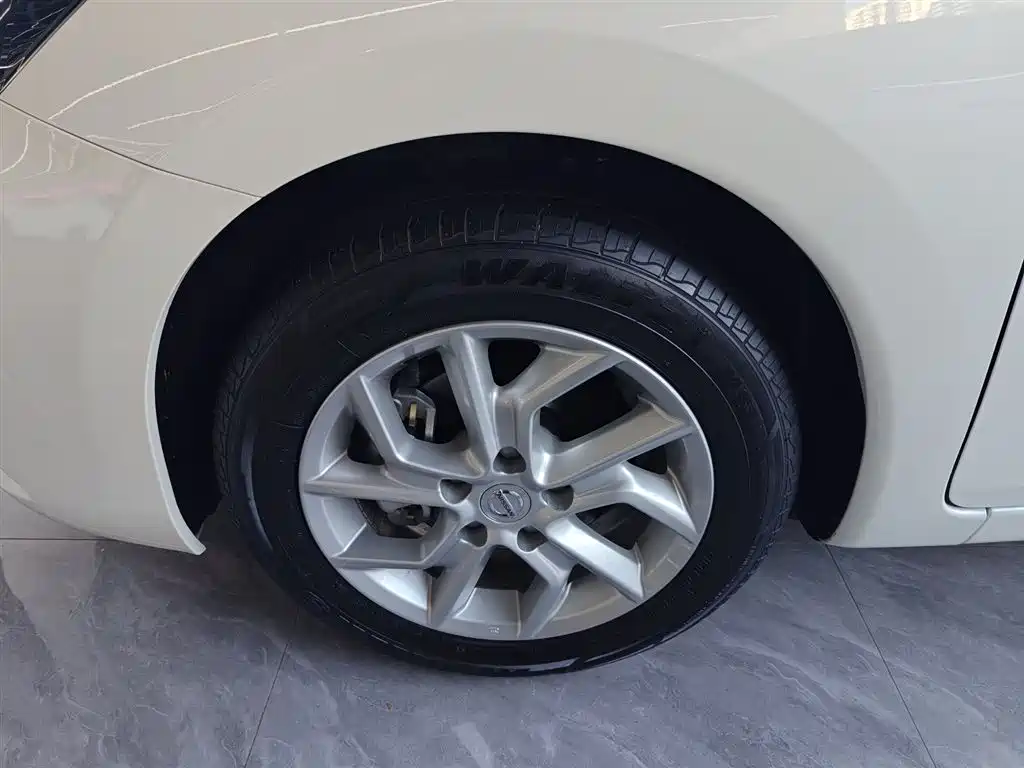 Nissan Tiida 2023 2024 1.6L CVT Smart Drive Edition