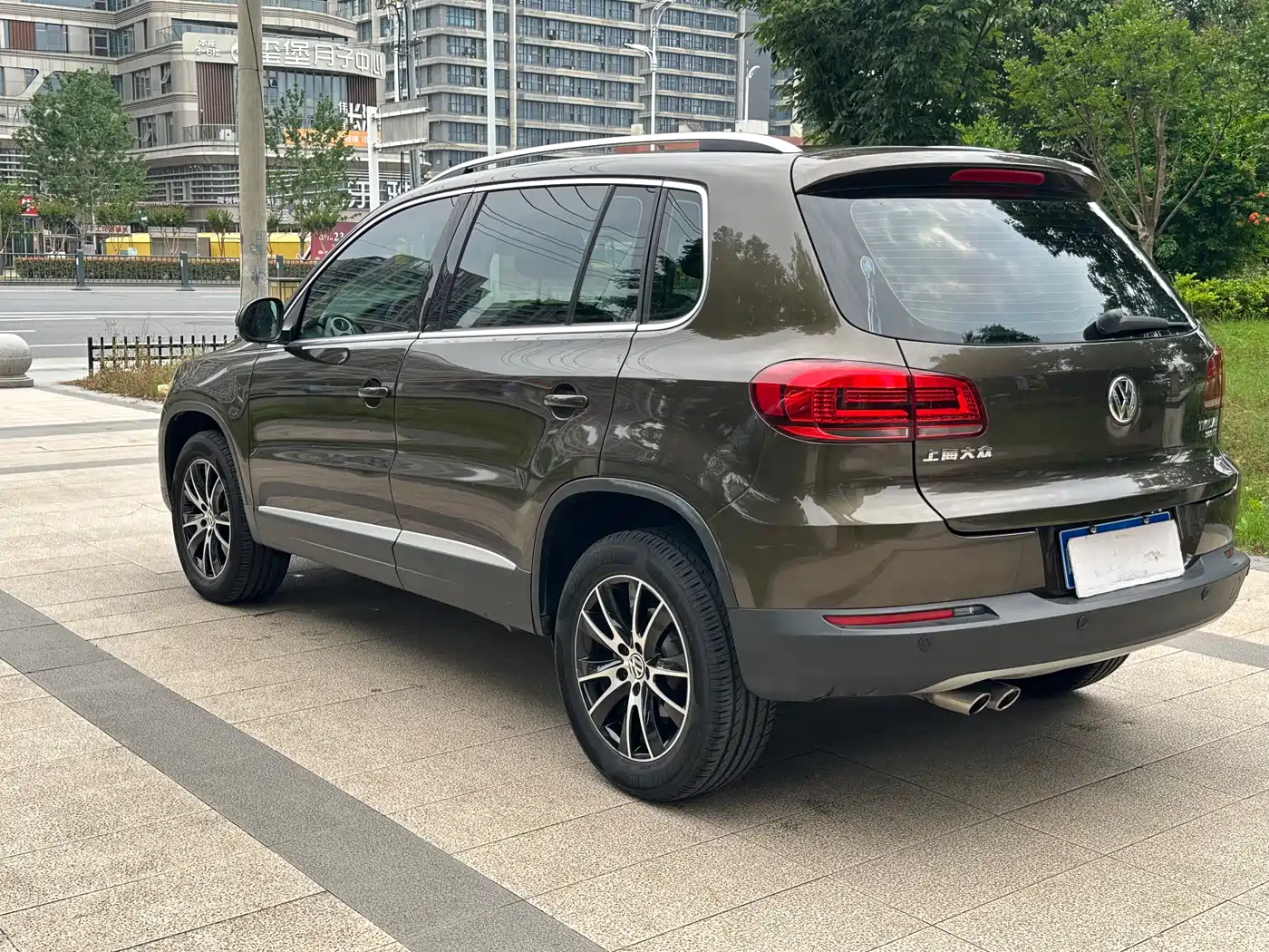 Volkswagen Tiguan 2015 1.8TSI Automatic 2WD Highline фото 6
