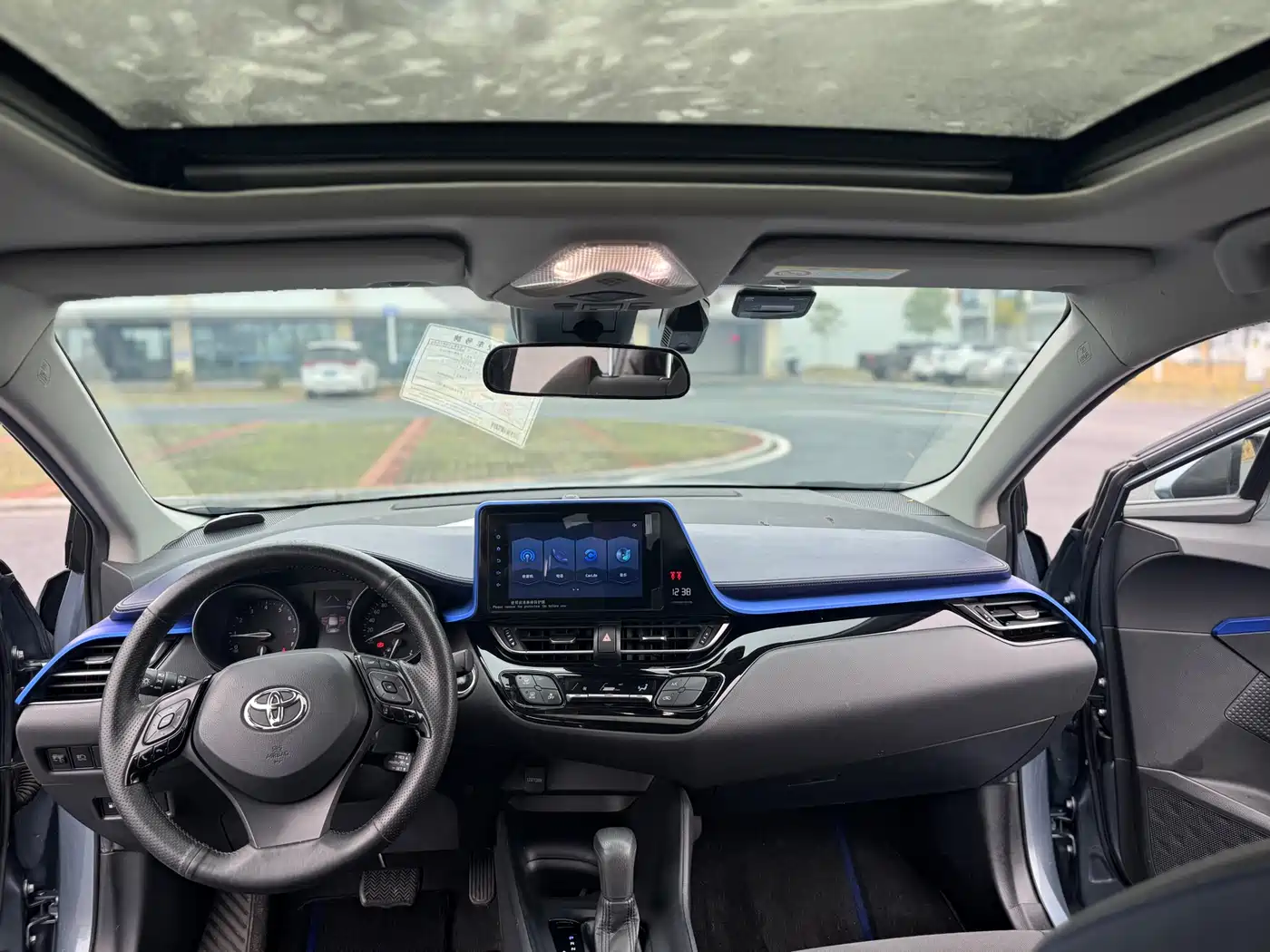 Toyota C-HR 2021 2.0L Comfort Edition фото 9