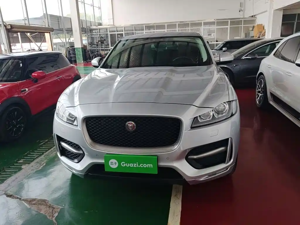 Jaguar F-PACE 2017 2016 3.0 SC 4WD R-Sport
