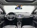 Фото 22 - Jeep Compass