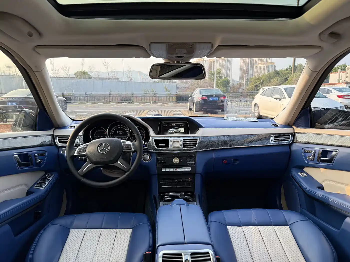 Mercedes-Benz E-Class 2015 Facelift E 260 L фото 13