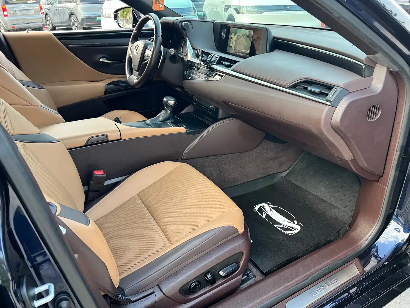 Lexus ES 2018 200 Excellence Edition China V фото 11