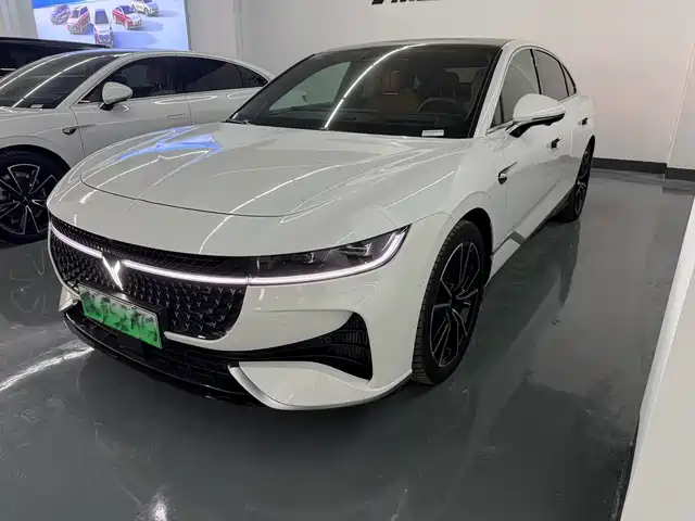 Voyah Auto VOYAH Zhuiguang 2024 PHEV AWD Ultra Long Range Flagship