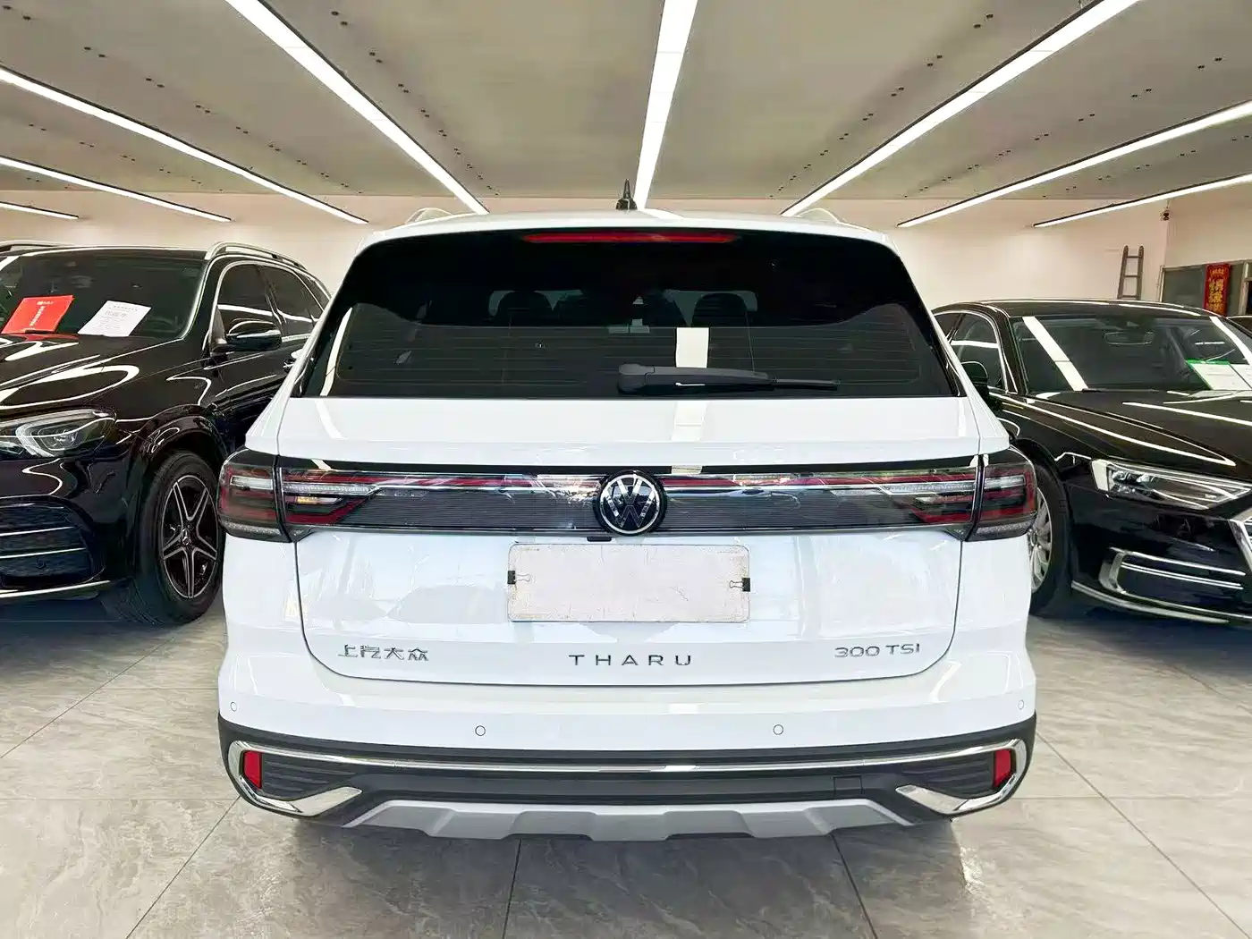 Volkswagen Tharu 2026 2024 300TSI 2WD Full Moon Edition