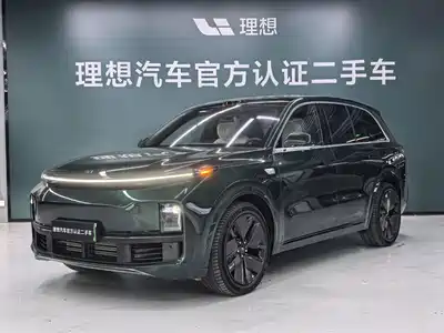 Li Auto L8