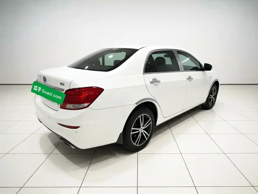 BYD Surui 2015 2015 1.5L Automatic Luxury Model