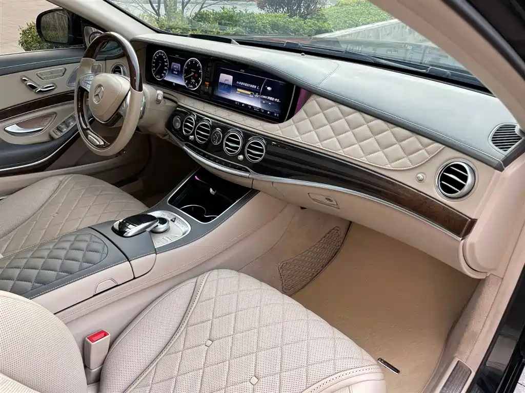 Mercedes-Benz Maybach S-Class 2015 S 600 фото 23