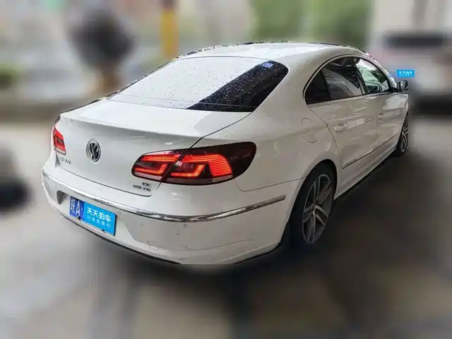 Volkswagen FAW-Volkswagen CC 2016 Model 1.8TSI Premium — фото 2
