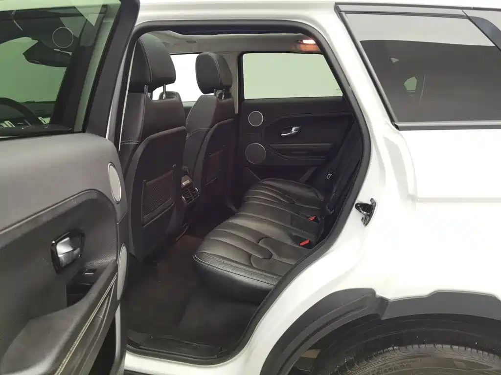 Land Rover Range Rover Evoque (Import) 2014 2014 2.0T 5-door Brilliance Sport
