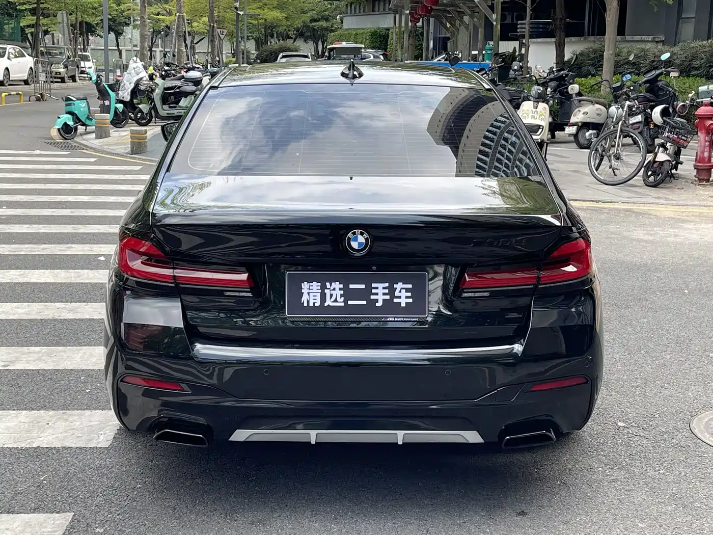 BMW 5 Series 2019 530Li Leading M Sport Package фото 6