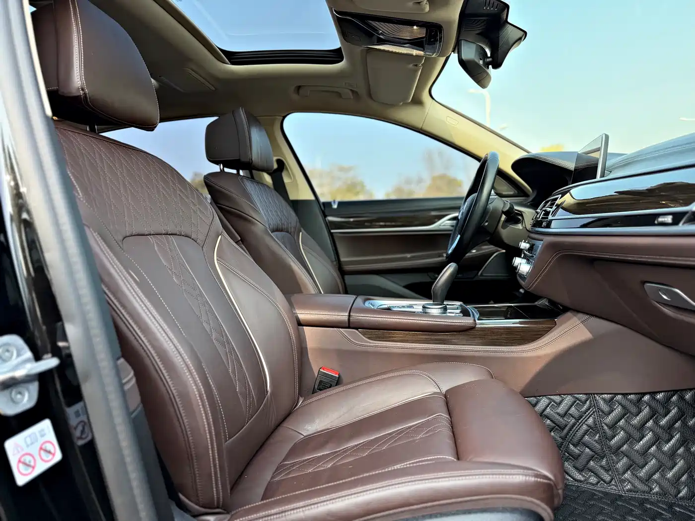 BMW 7 Series 2019 Facelift 730Li Luxury Package фото 15