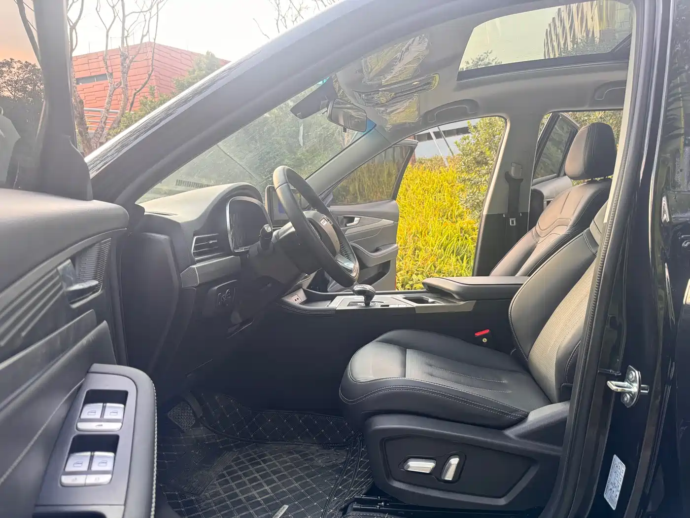 Jetour X70S 2024 2023 1.5T DCT Glory 5-Seater