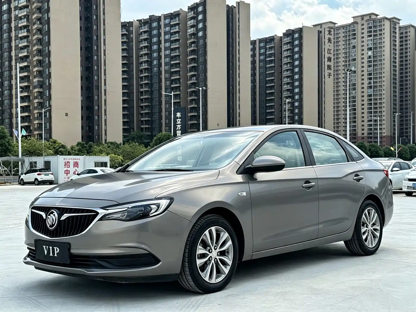 Фото 1 - Buick Excelle