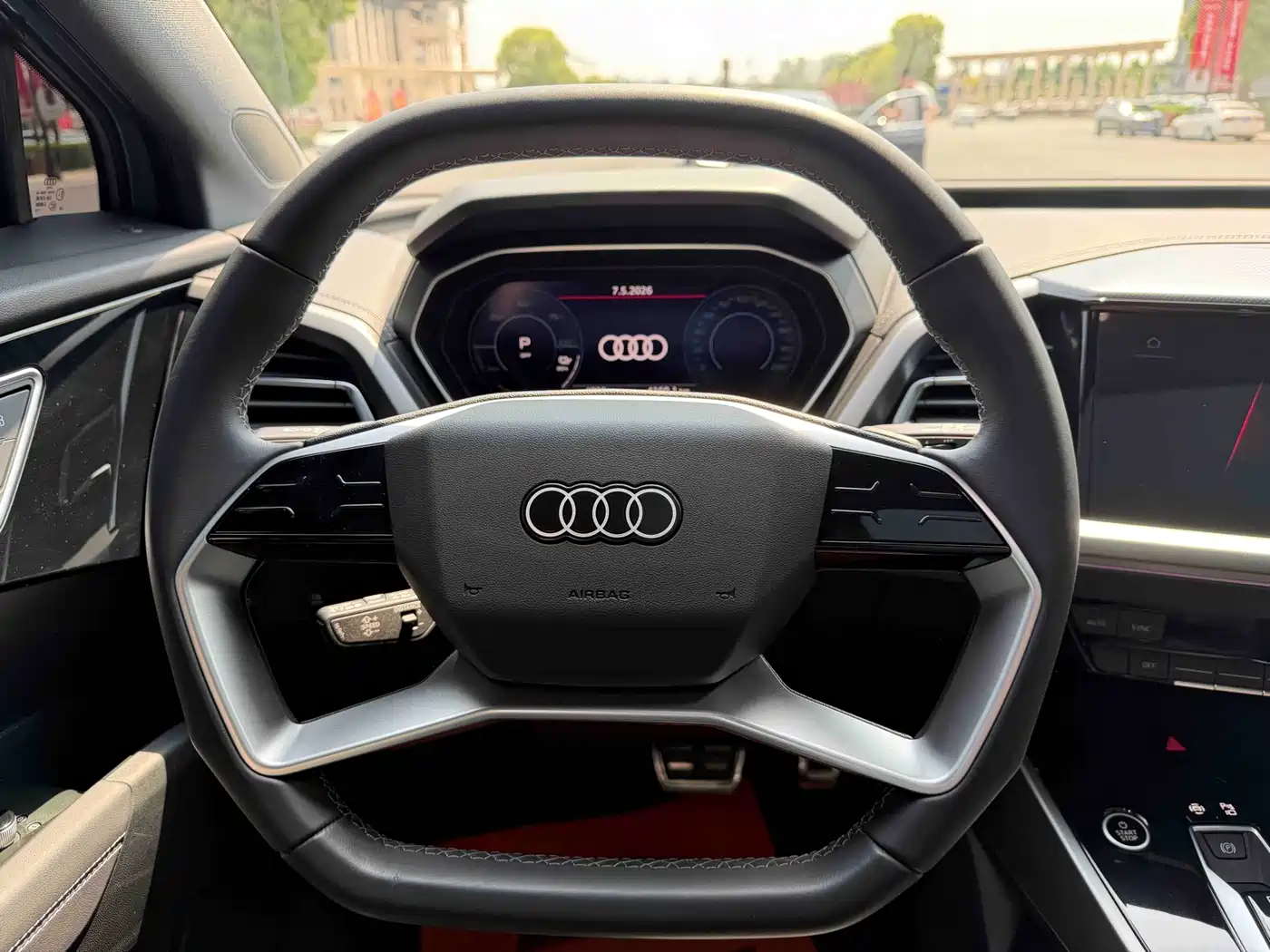 Audi Q4 e-tron 2024 40 e-tron Pioneer Edition фото 7