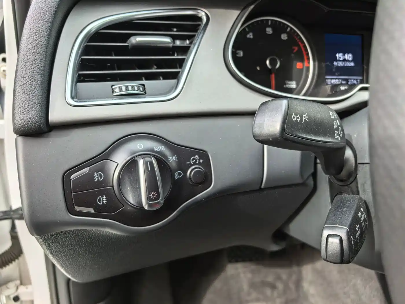 Audi A4L 2015 35 TFSI Auto Standard фото 15