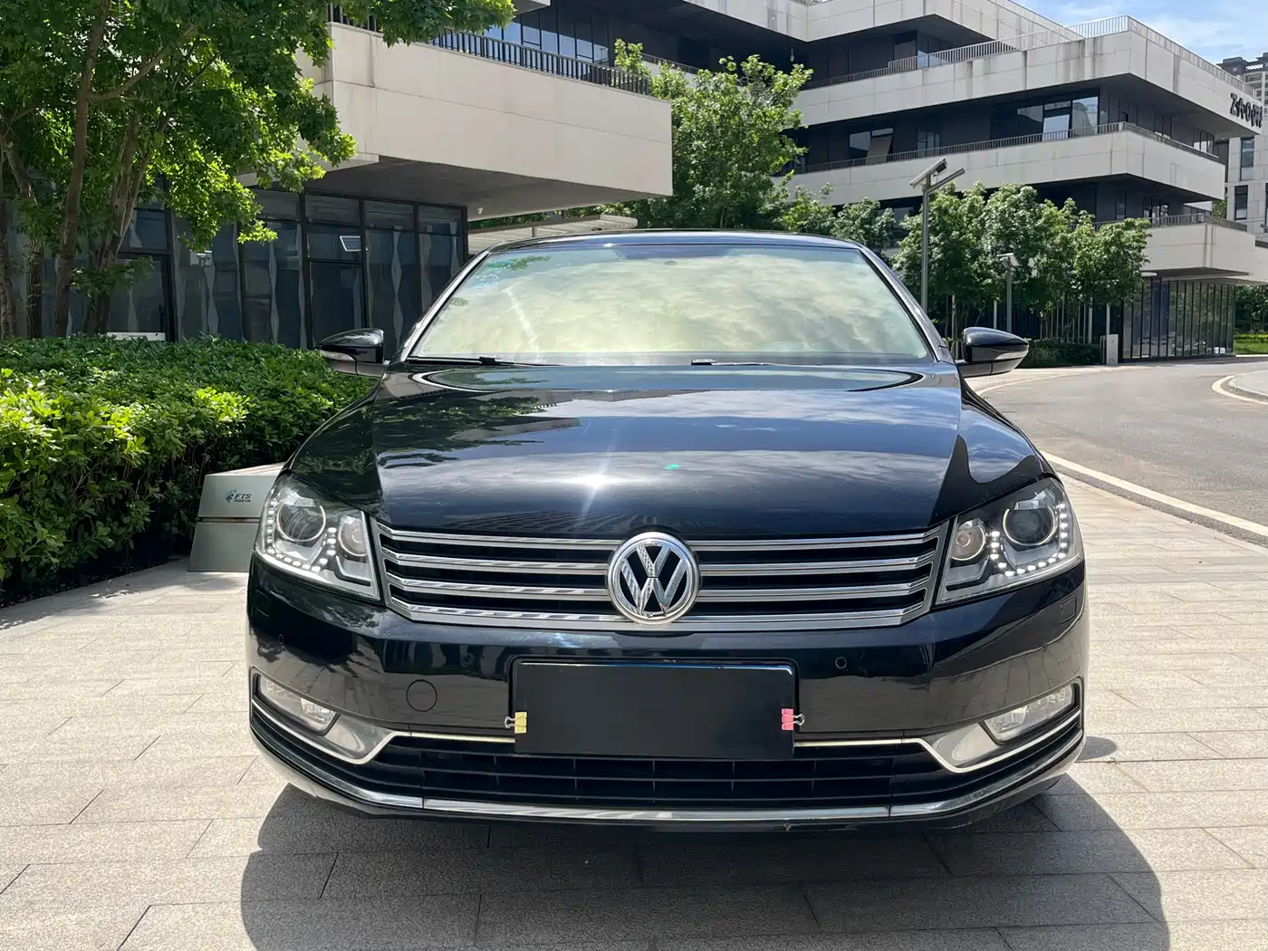 Volkswagen Magotan 2015 Facelift 1.8TSI Luxury фото 2