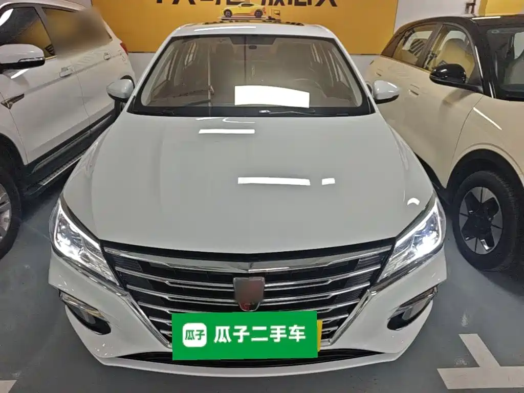 Фото 3 - Roewe i5