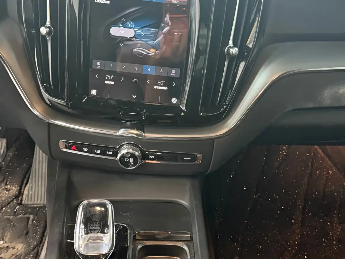  Volvo Volvo XC60 2024 B5 AWD Zhiyi Luxury Edition 9