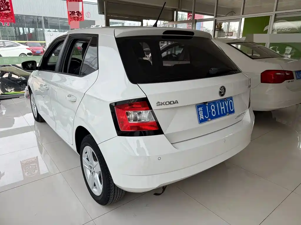 Škoda Fabia 2017 2017 1.4L Auto Car Enjoy Edition