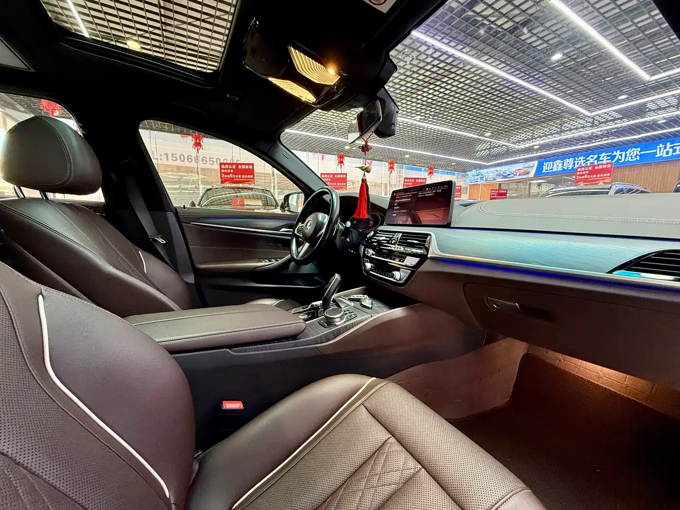 BMW 5 Series 2021 530Li Leading M Sport Package фото 14