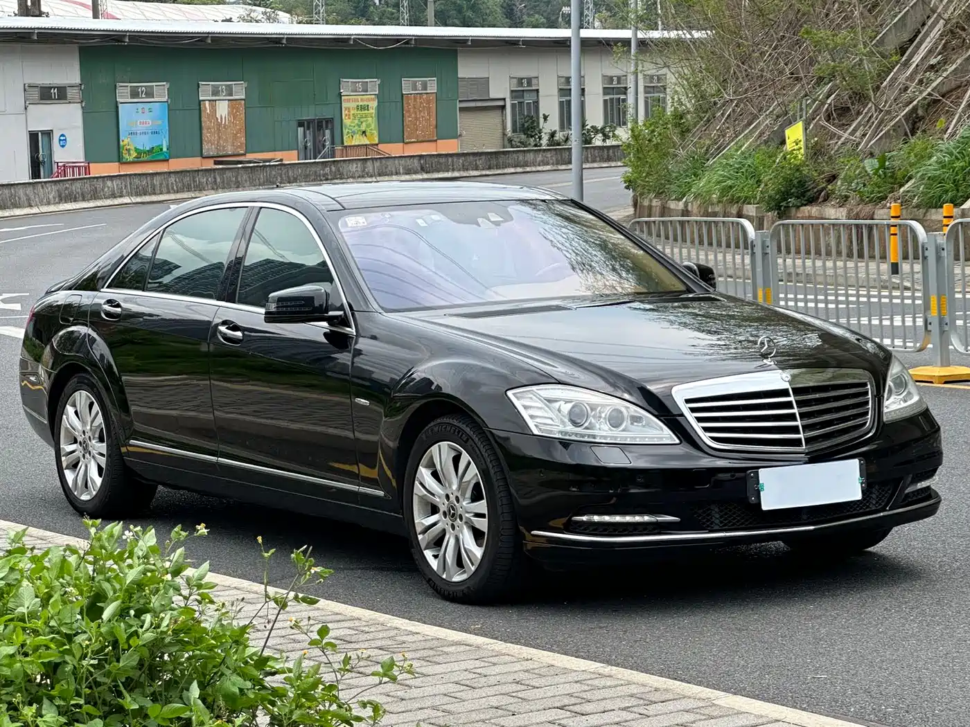 Mercedes-Benz S-Class 2012 S 350 L Grand Edition фото 3