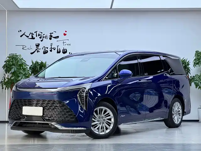  Buick Century 2023 2.0T 6-Seat World Edition