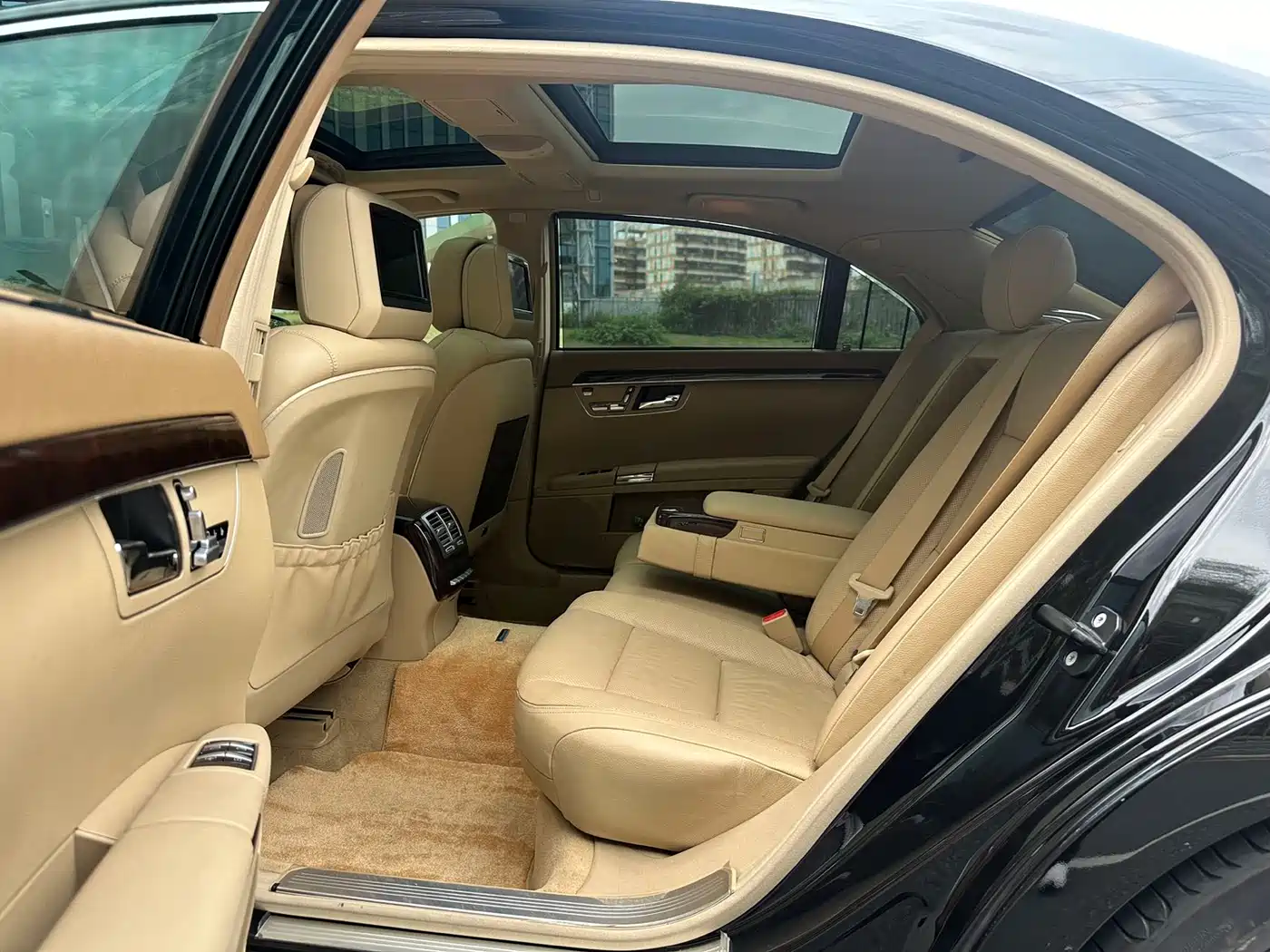 Mercedes-Benz S-Class 2012 S 350 L Grand Edition фото 15