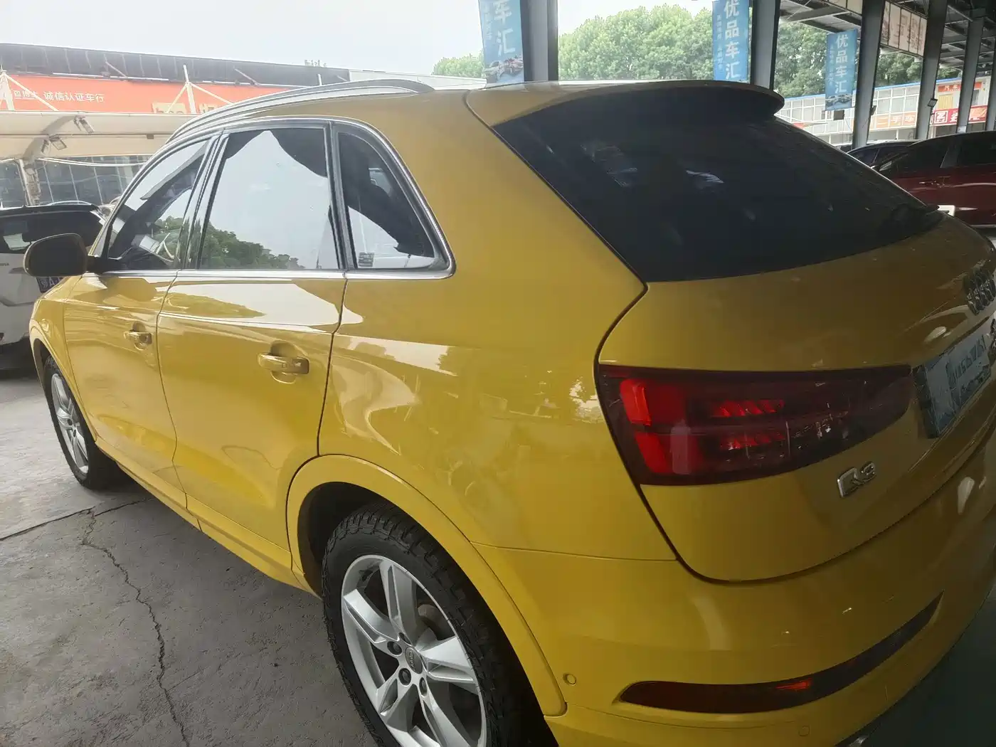 Фото 11 - Audi Q3
