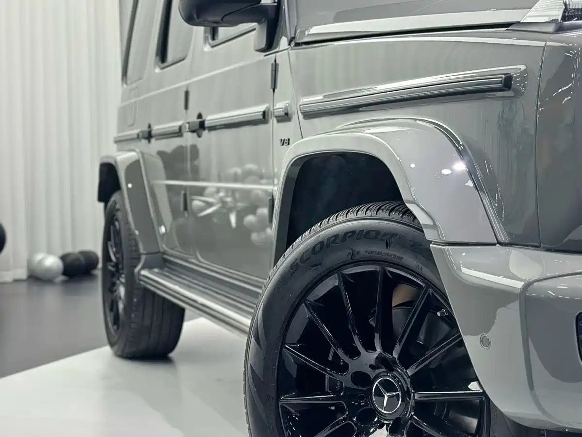 Mercedes-Benz G-Class 2024 G 500 фото 9