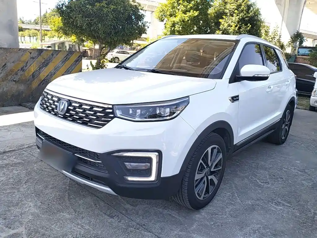 Фото 1 - Changan CS55