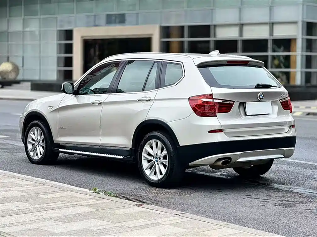 BMW X3 (Import) 2013 Facelift xDrive20i Luxury фото 24