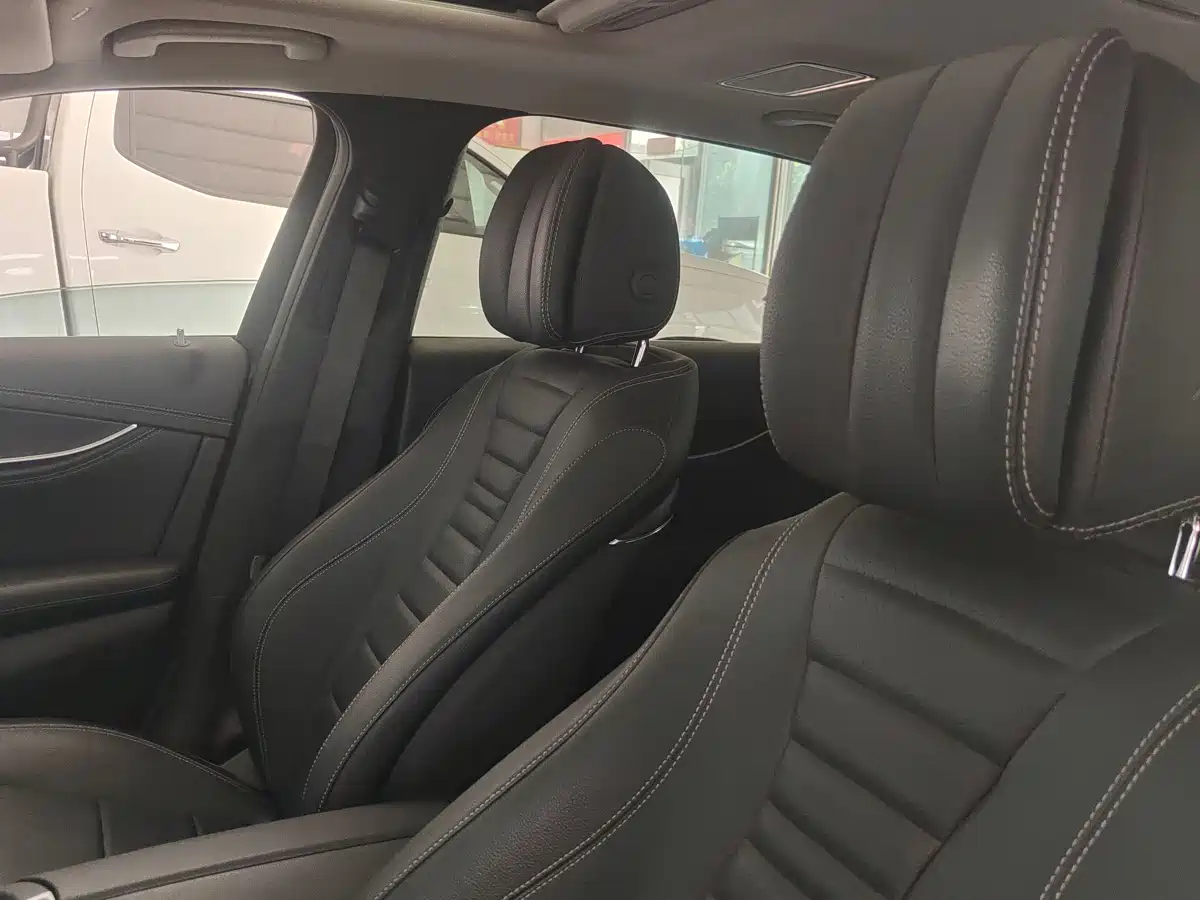 Mercedes-Benz E-Class 2018 Facelift E 200 L Sport фото 7