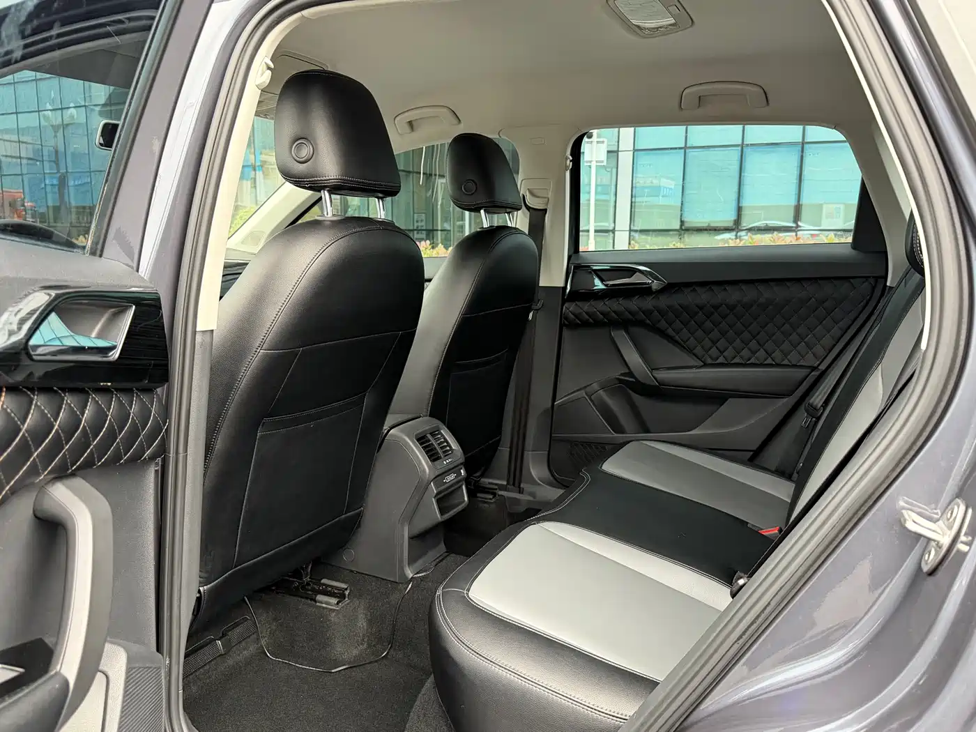 Volkswagen Tharu 2019 Model 280TSI 2WD Trend Edition China V фото 12