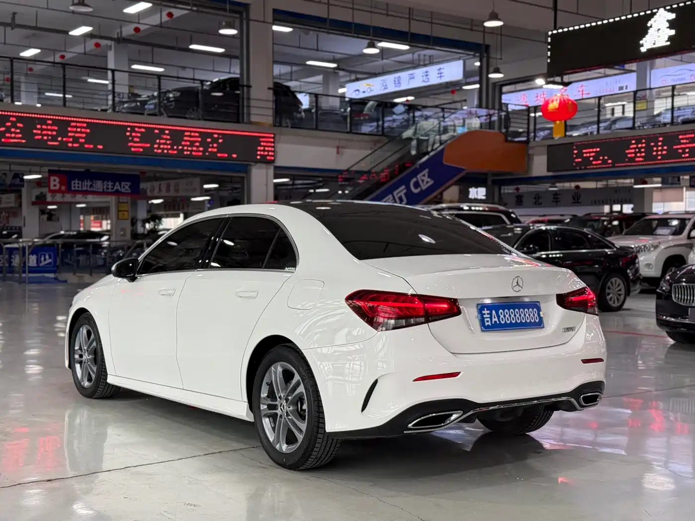 MERCEDES-BENZ A CLASS