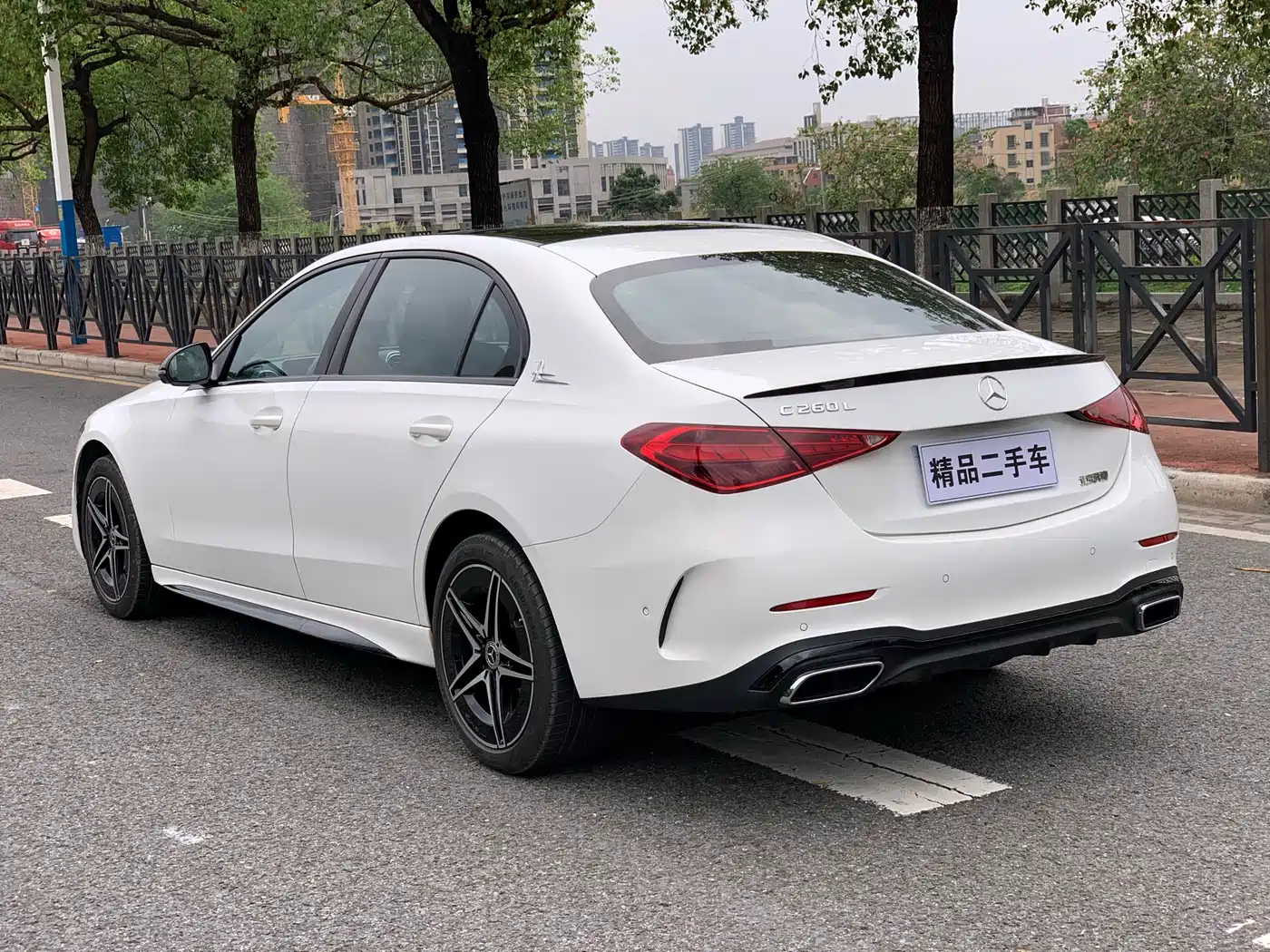 Mercedes-Benz C-Class 2025 C 260 L Night Sport Edition фото 6