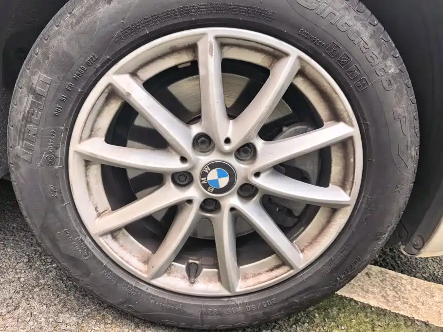 BMW 2 Series Touring 2016 2016 218i Fashion Model