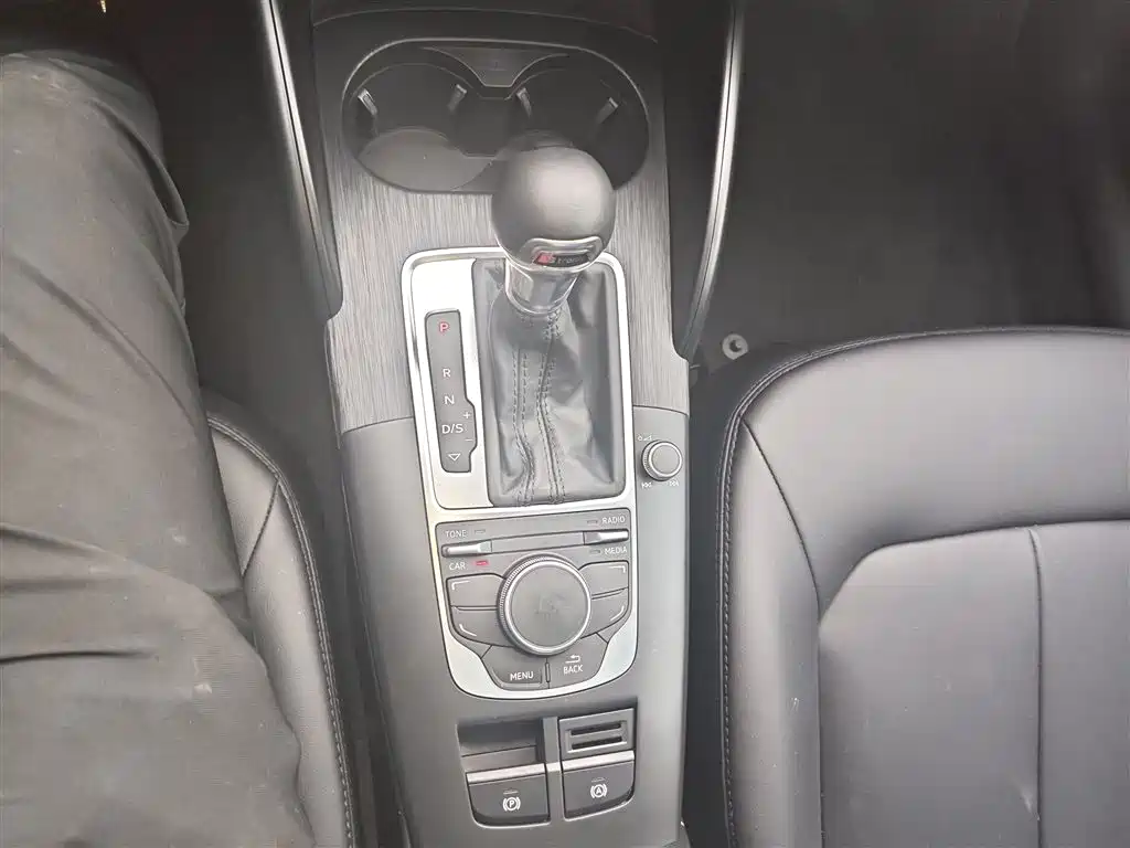 Audi A3 2014 Sportback 35 TFSI Automatic Fashion фото 14
