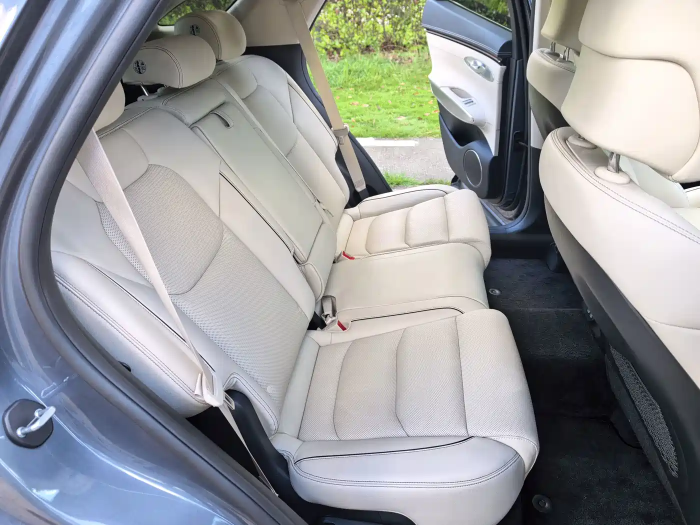 Genesis GV70 2024 2025 2.5T 4WD Flagship Edition