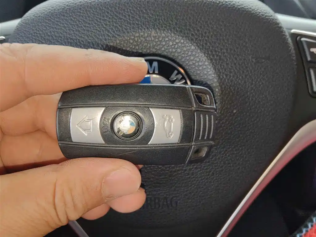 BMW X1 2015 Model sDrive18i Fashion Advanced Edition фото 9